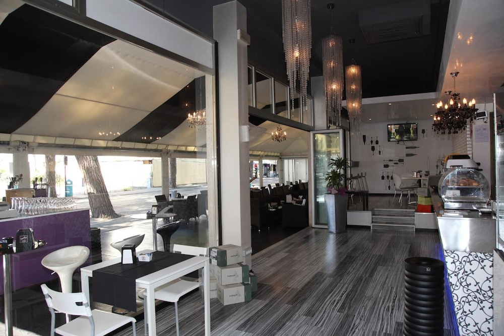 Hotel Pigalle 29/33