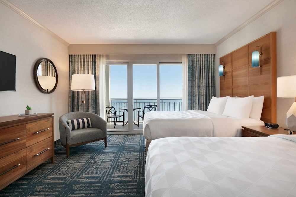 1 Bedroom, Suite, 2 Queen Beds, Ocean Front, Accessible