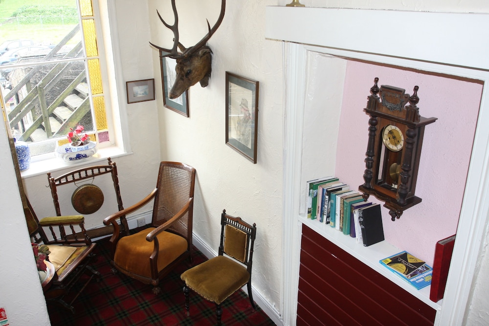 OYO Rose & Crown Hotel 24/42