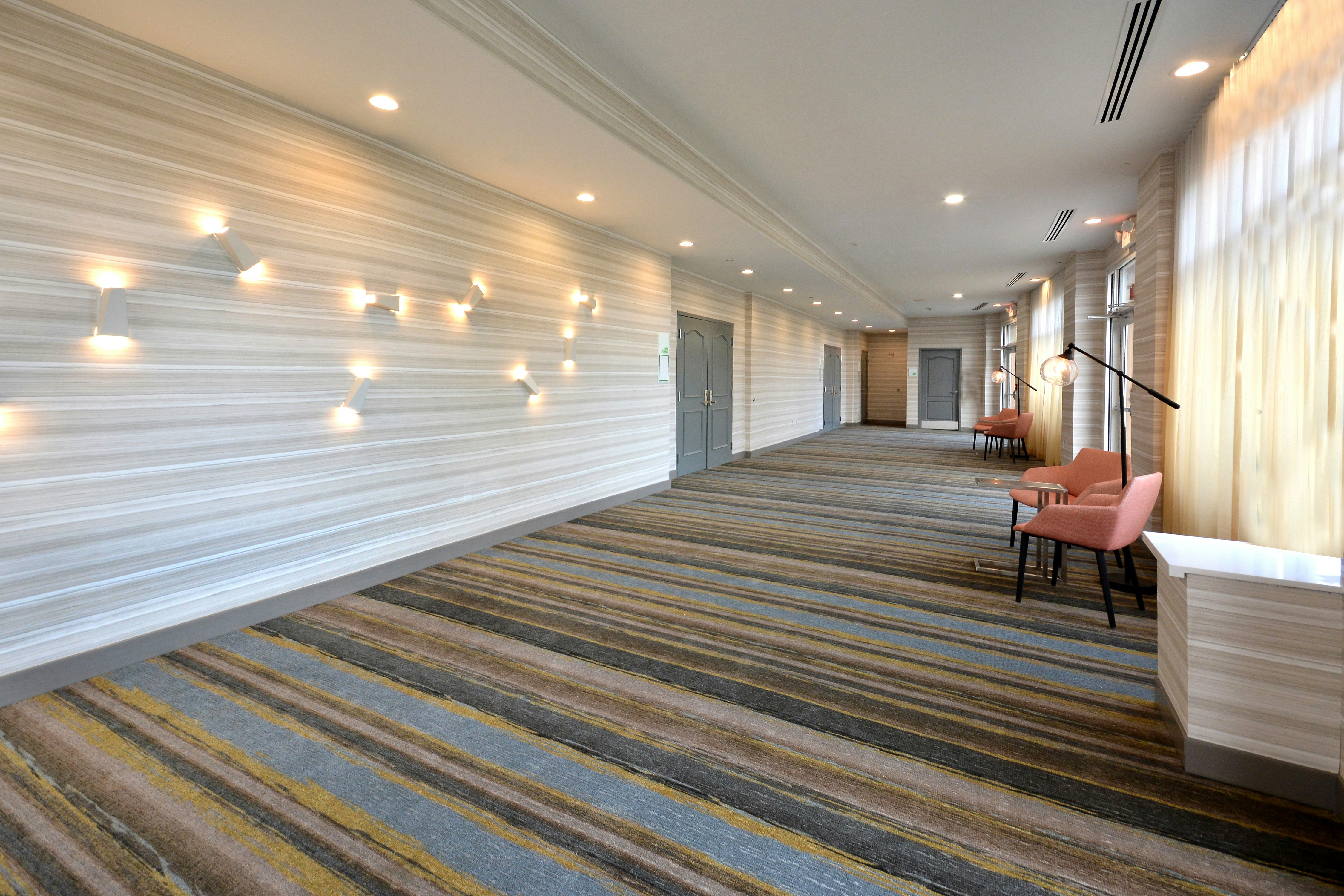 Holiday Inn Raleigh-Durham Airport 24/66