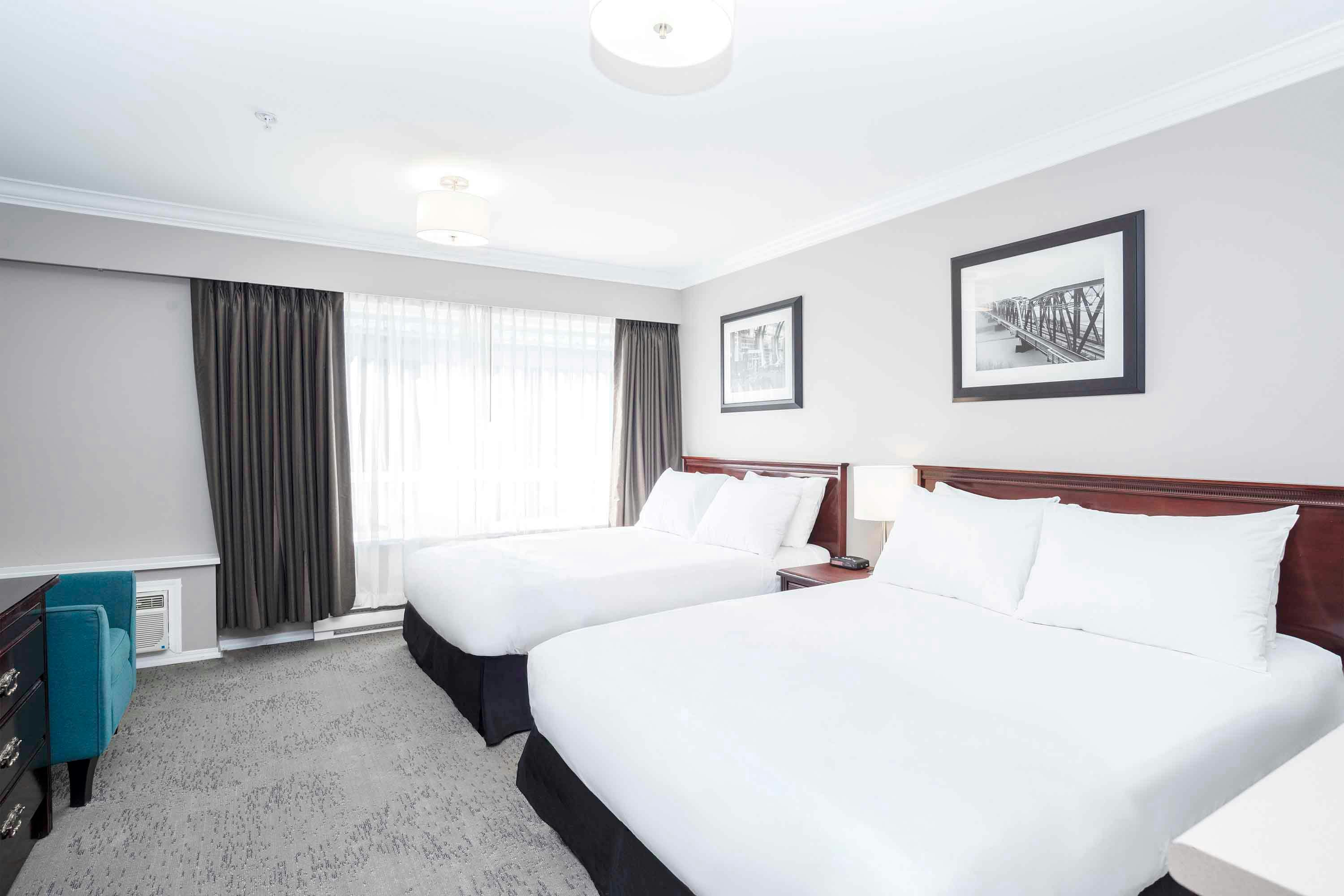 Studio, Suite, 2 Queen Beds, Kitchen
