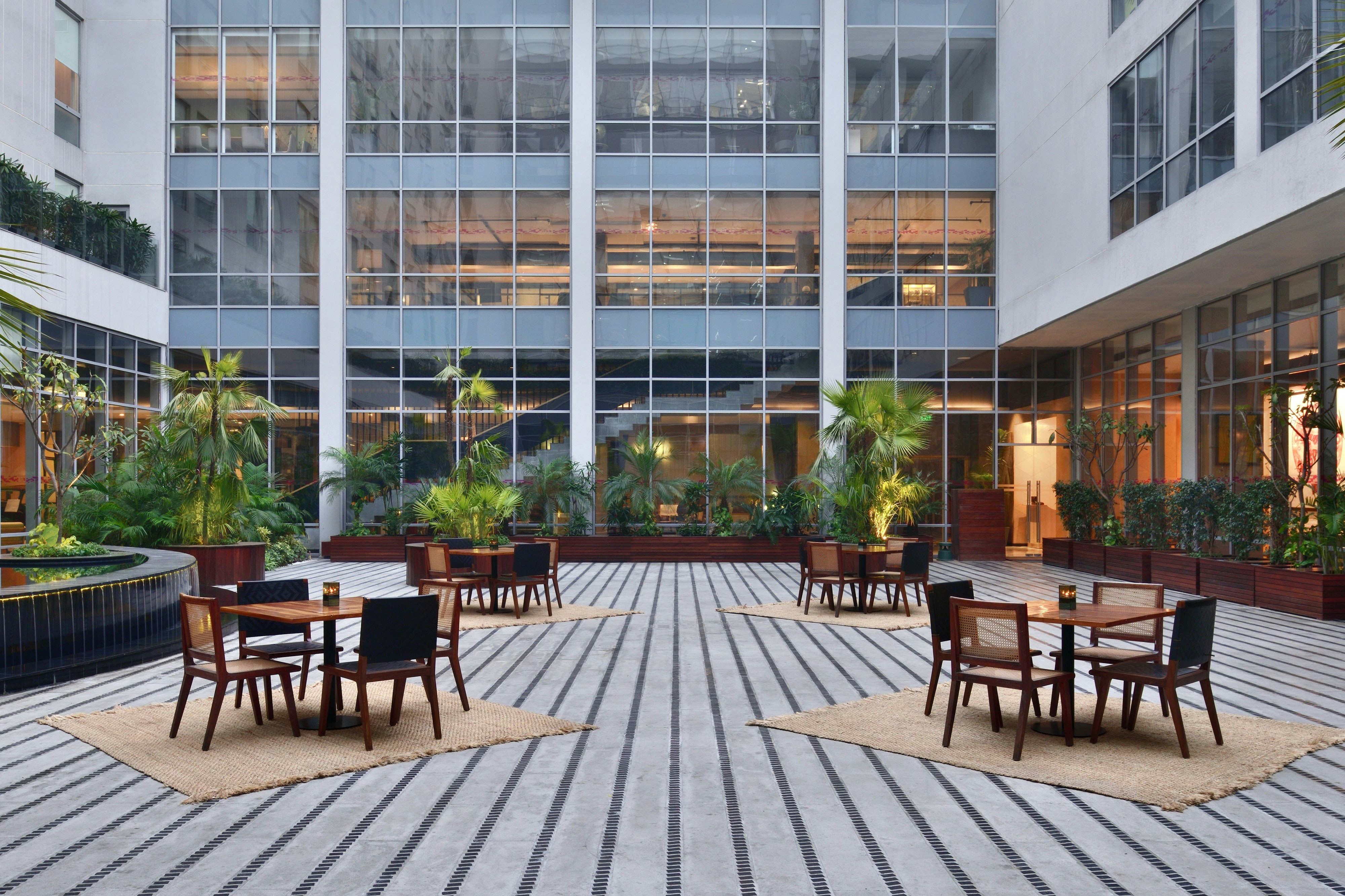 Aloft New Delhi Aerocity 25/35