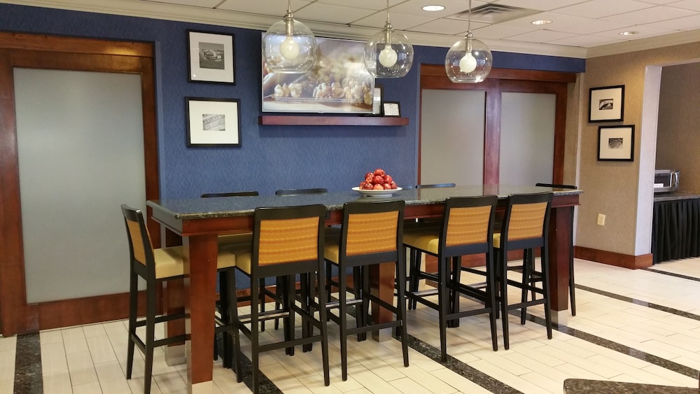 Wingate by Wyndham Springfield 47/60