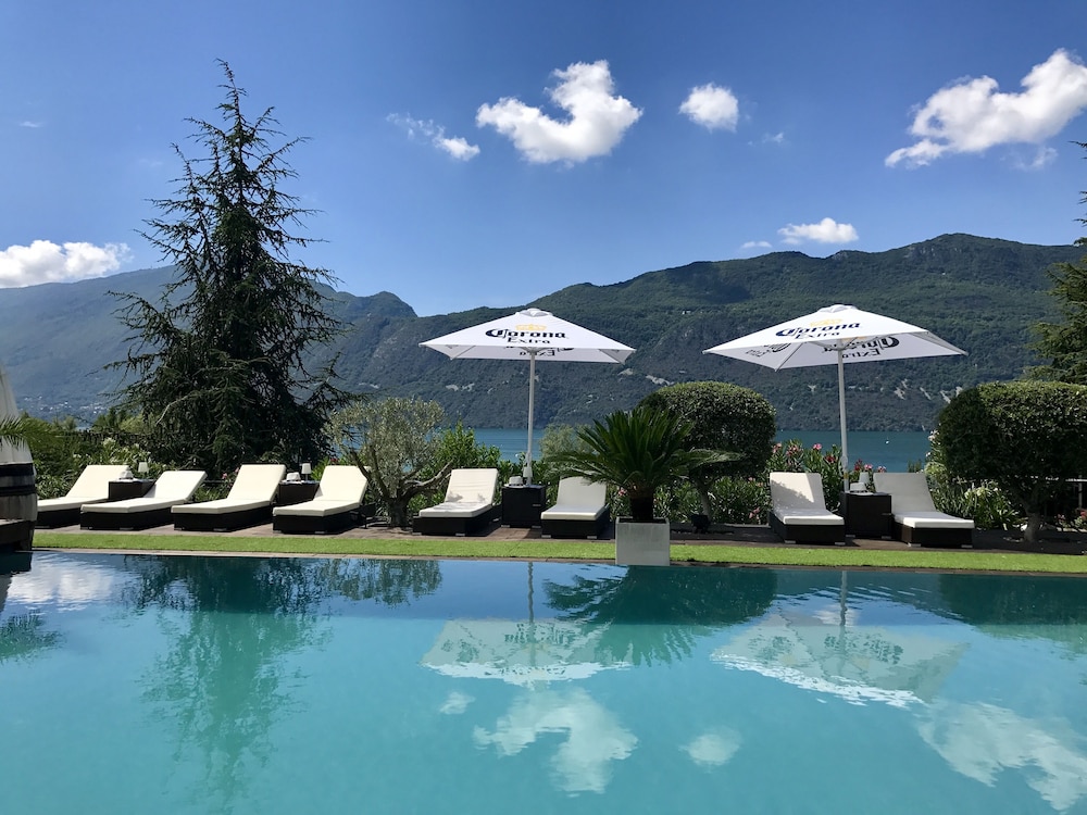 Les Suites Du Lac 37/50