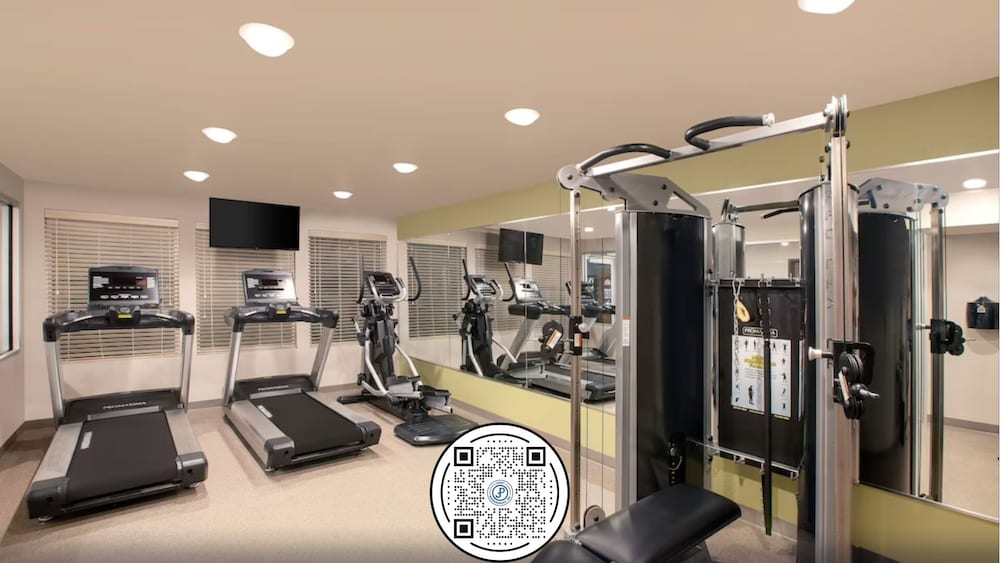 WoodSpring Suites Dallas Plano Central Legacy Drive 13/29