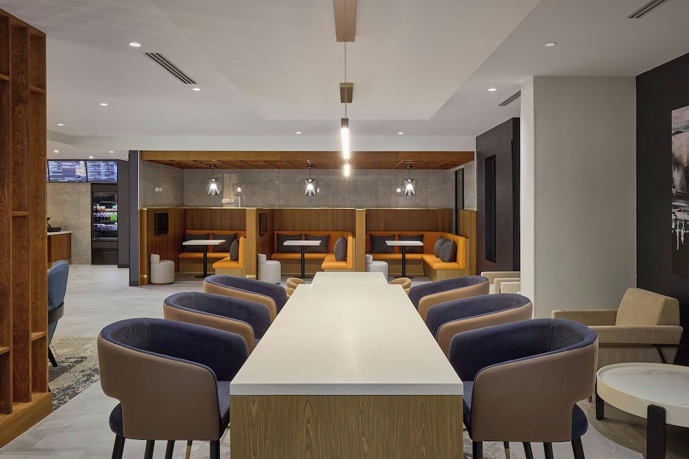 Courtyard by Marriott Denver Downtown West 28/41