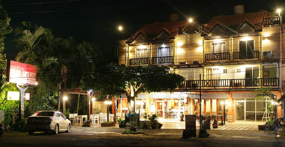 Lanta Thip House 7/58