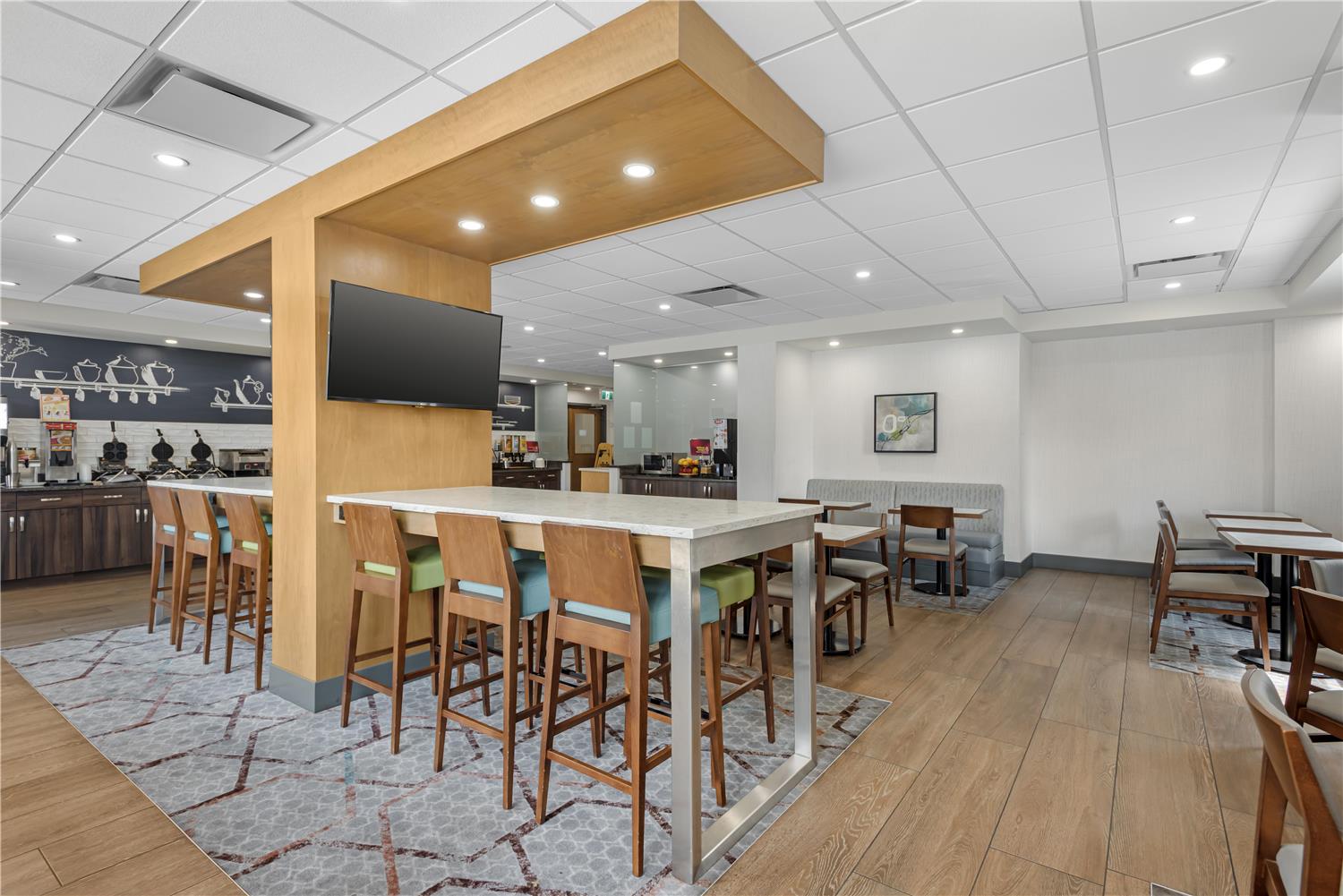 Best Western Plus Suites Downtown 29/42