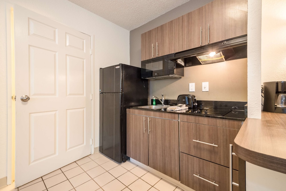 Studio 6 Extended Stay - Duluth, GA - Atlanta - Gwinnett Place 38/48