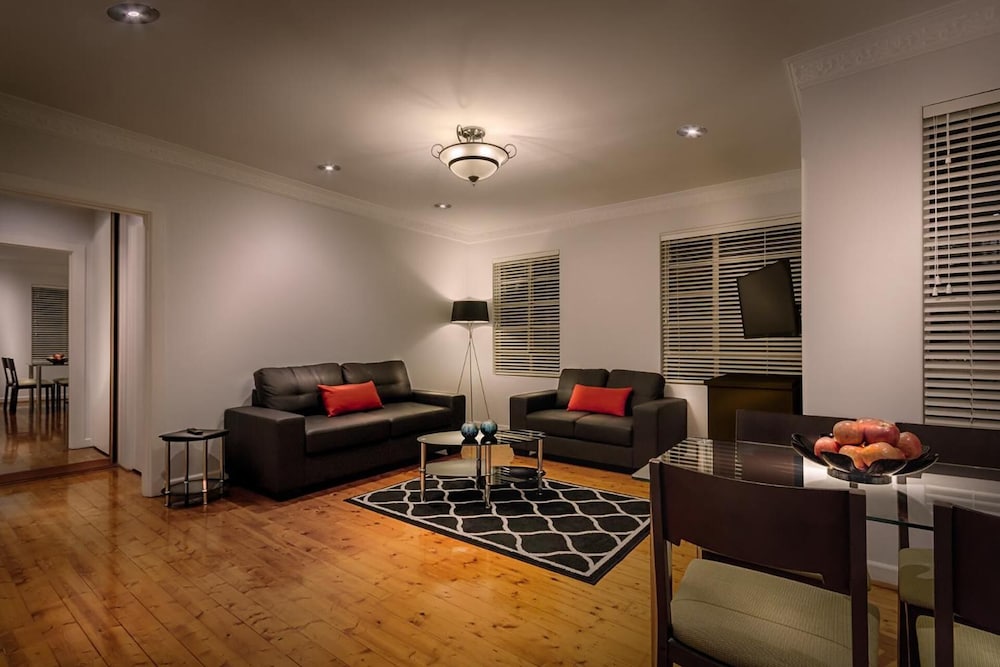 Crest On Barkly Serviced Apartments 14/28