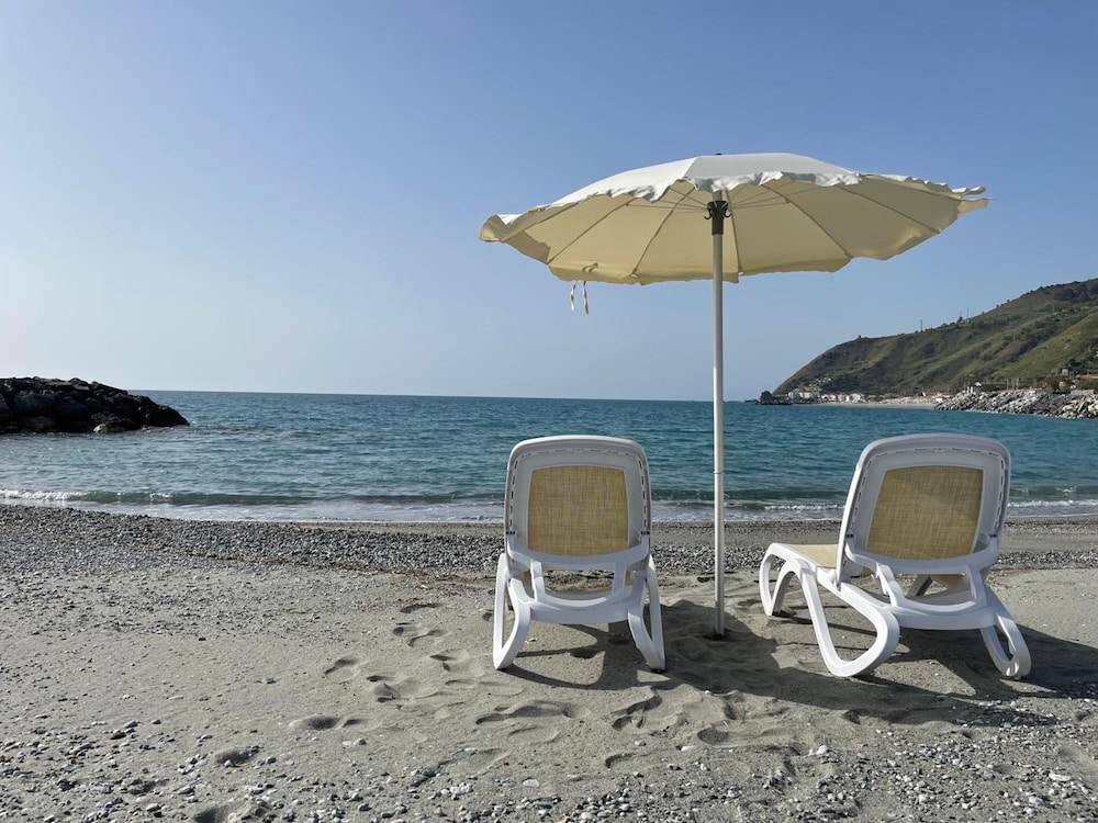 Le Mandrelle Beach Resort 14/28