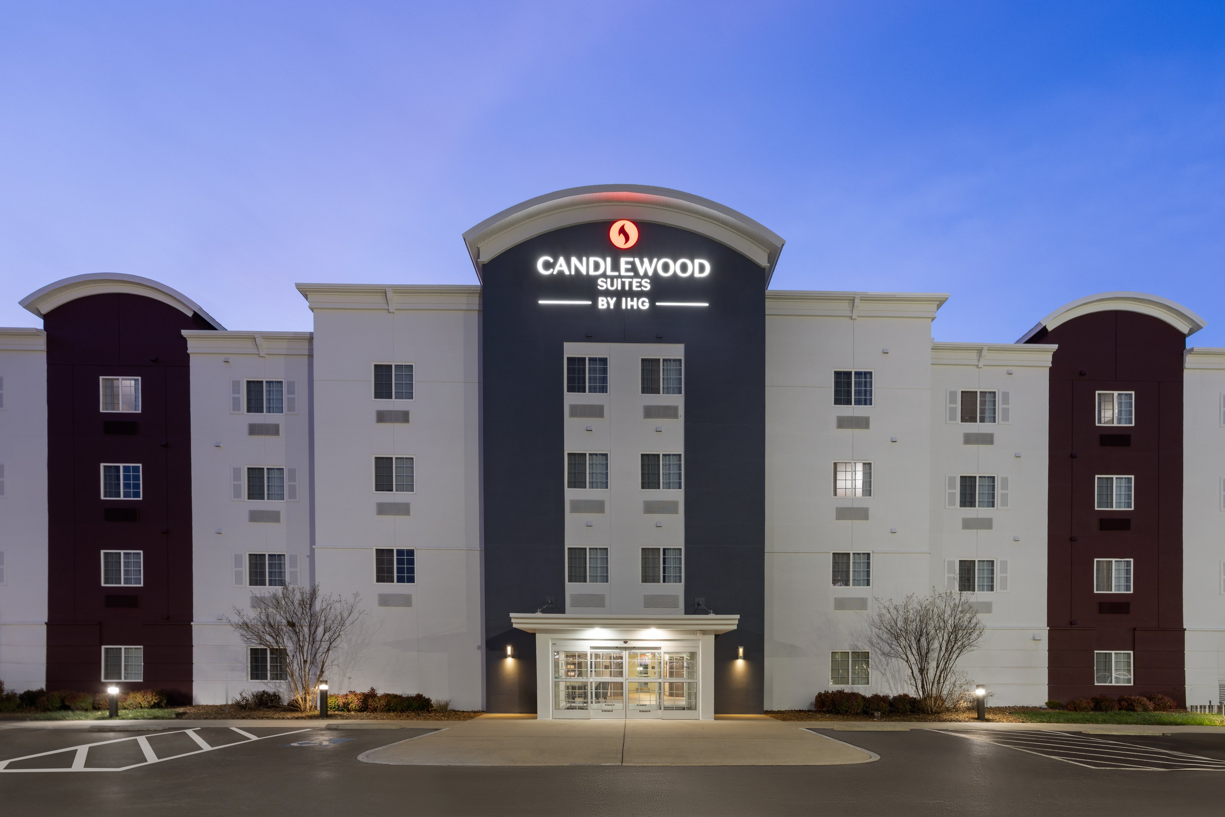 Candlewood Suites Oak Grove - Fort Campbell 2/65