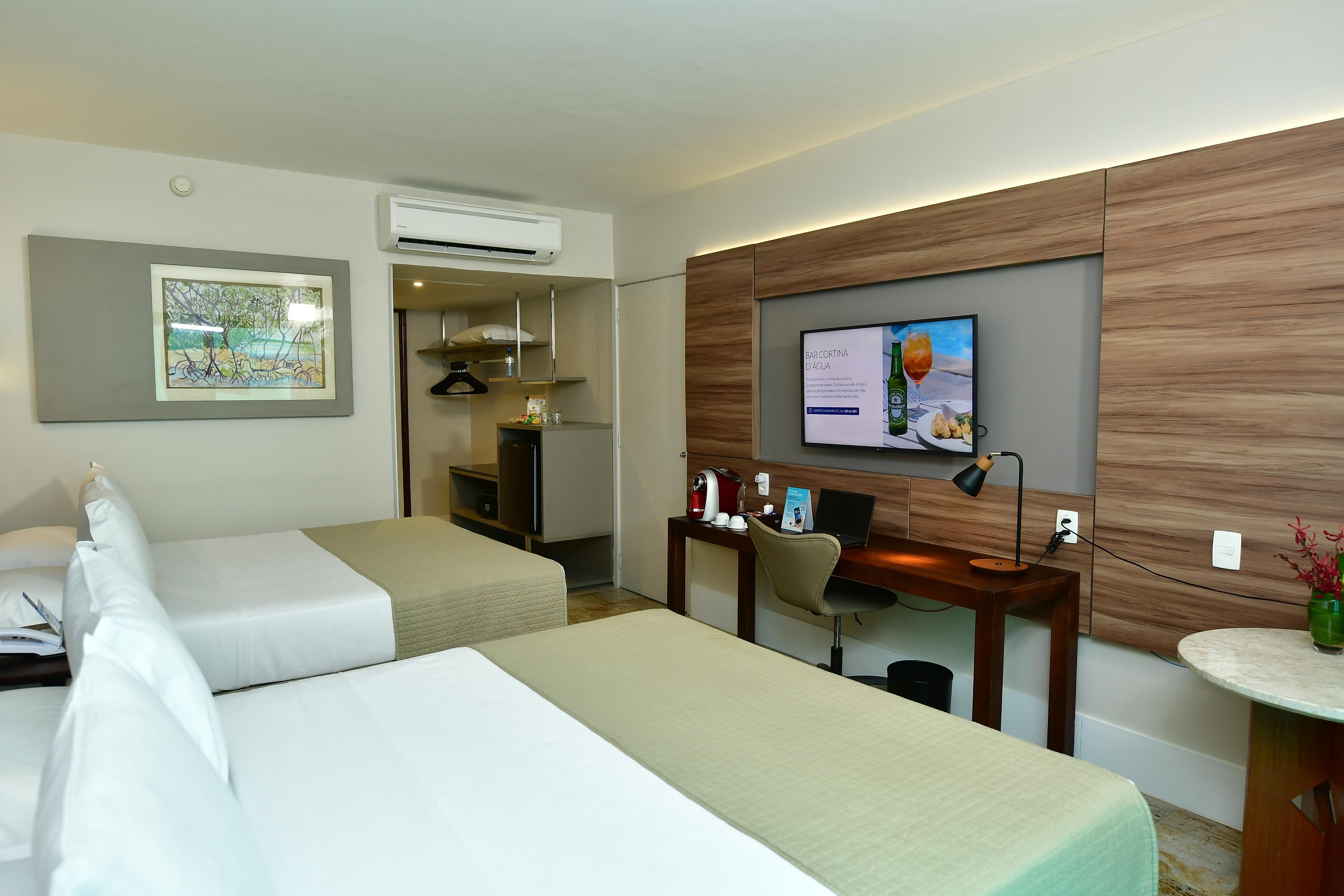 Classic, Double Bed, Street View