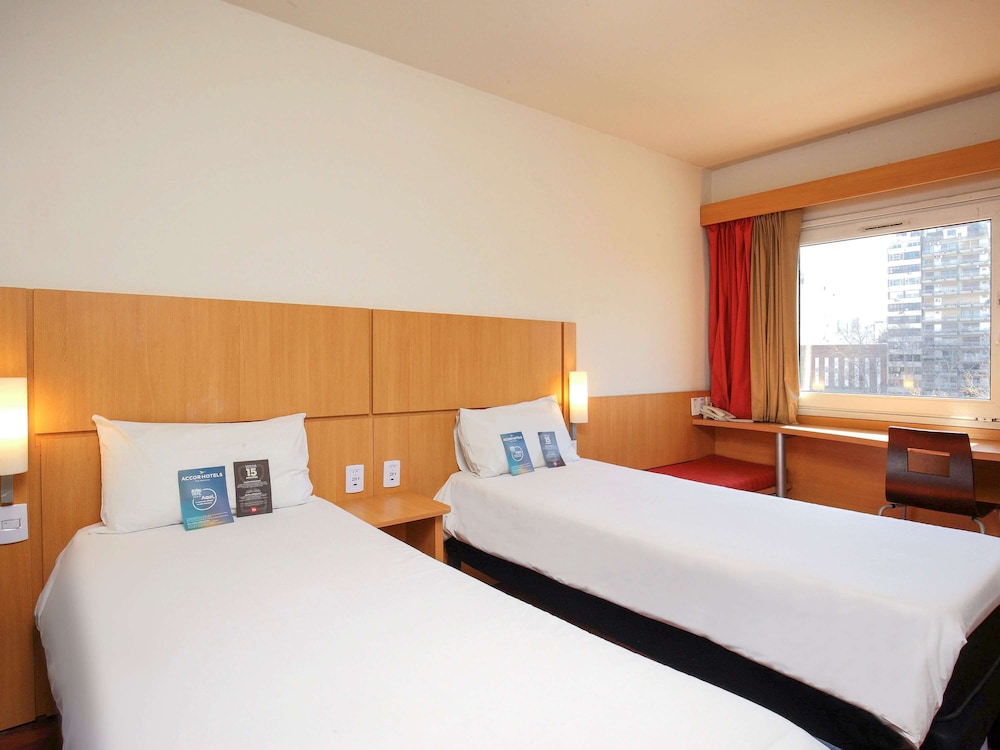 STANDARD, TWIN BEDS