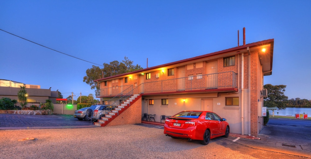 Midlands Motel 28/46