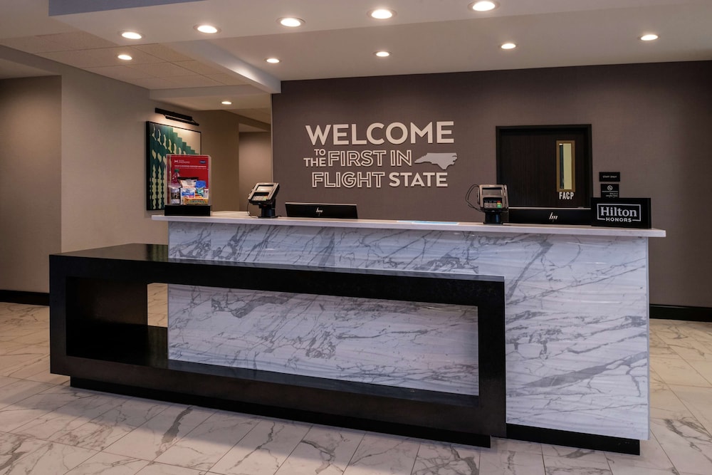 Hampton Inn And Suites Winston Salem Downtown 11/53