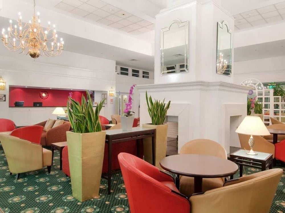 Bromsgrove Hotel and Spa 32/50