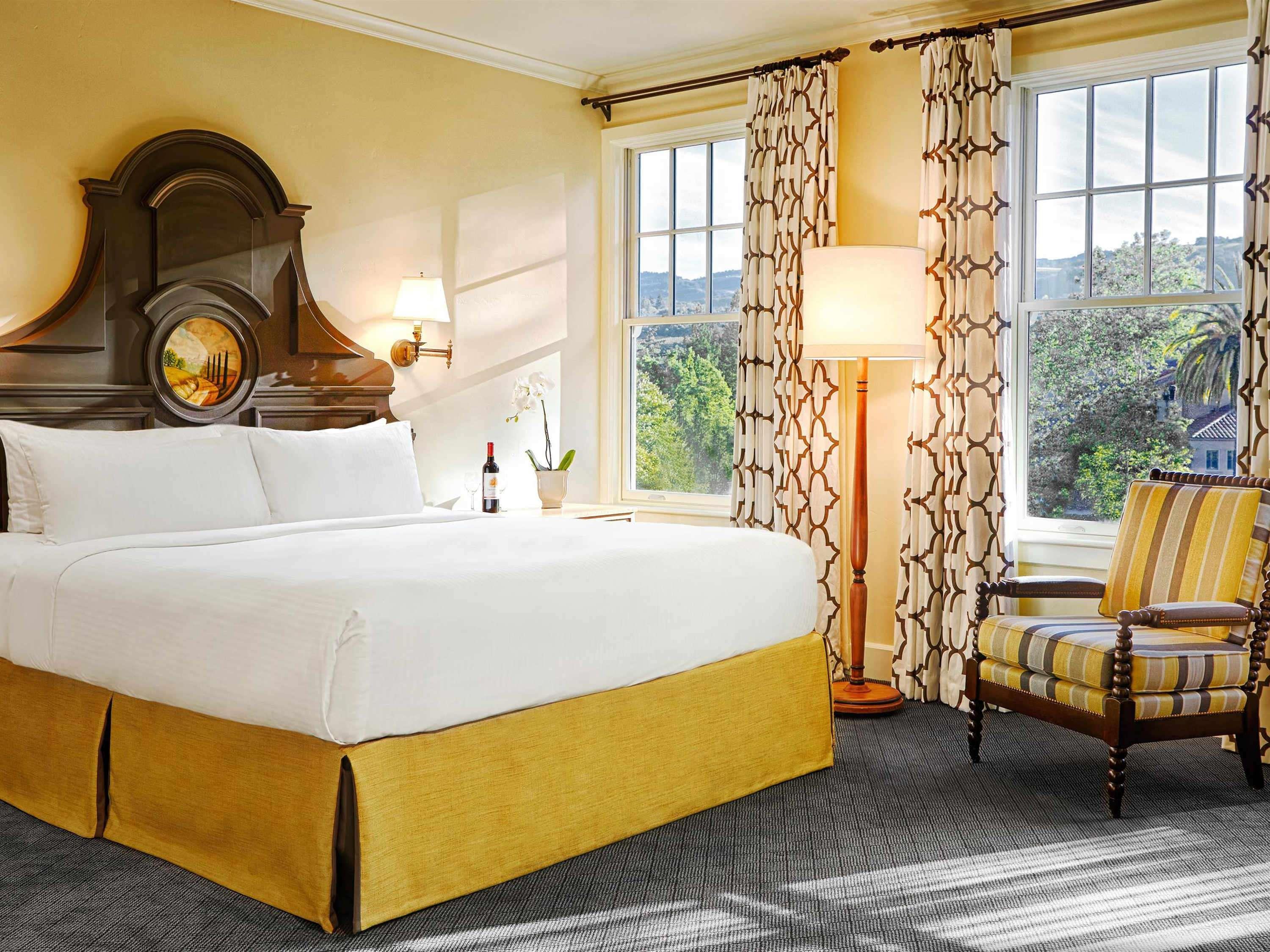Room, King Bed