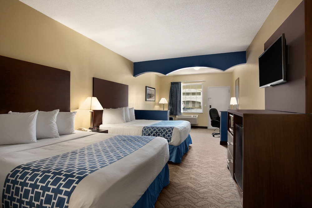 Days Inn & Suites By Wyndham Cherry Hill - Philadelphia 10/35