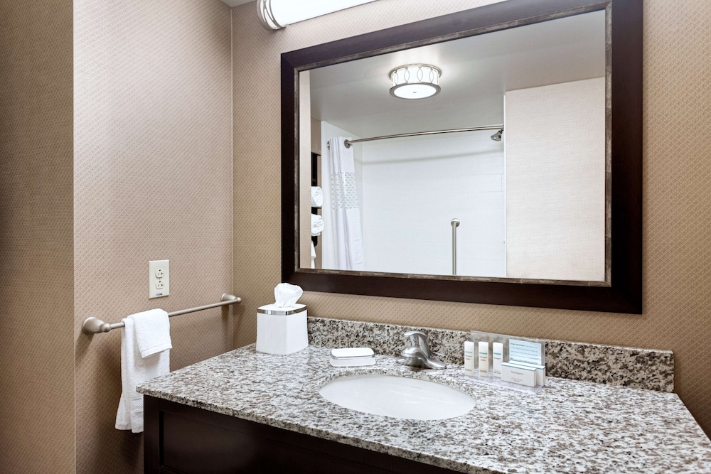 Hampton Inn Lewiston-Auburn 18/51