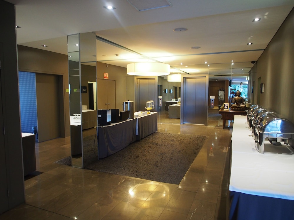 Mercure Sydney St Leonards 10/76
