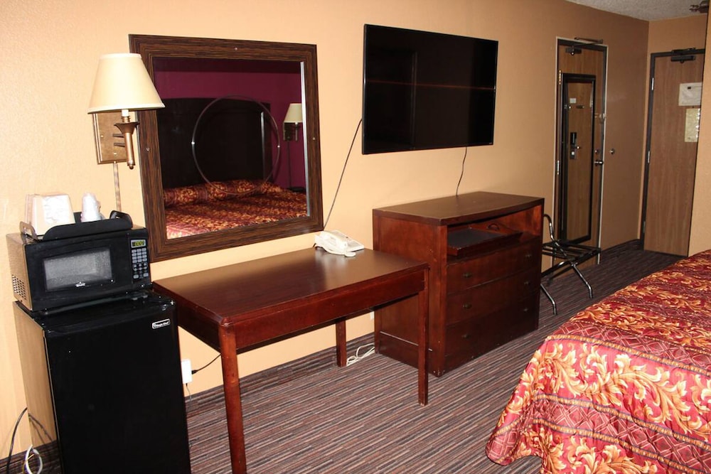 Coratel Inn & Suites Stillwater 32/47