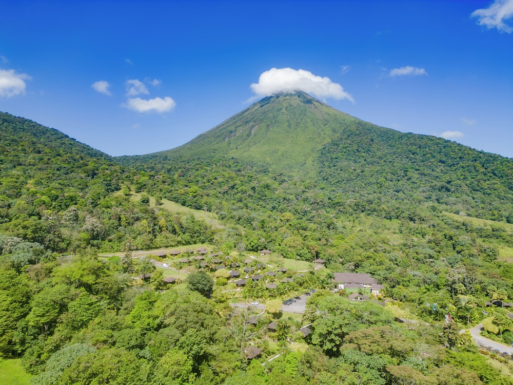 Lomas del Volcan 64/72