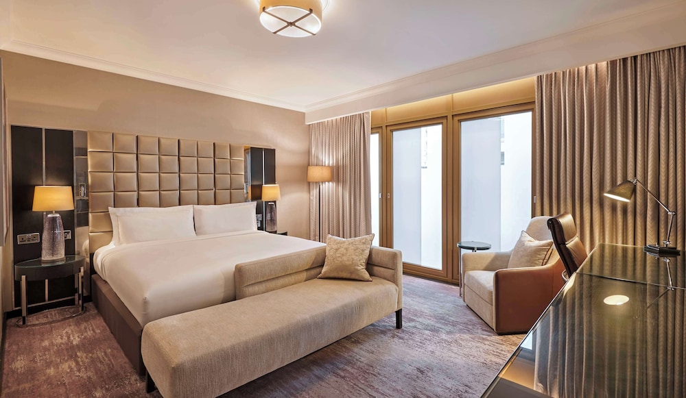 Premium, King Bed, High floor