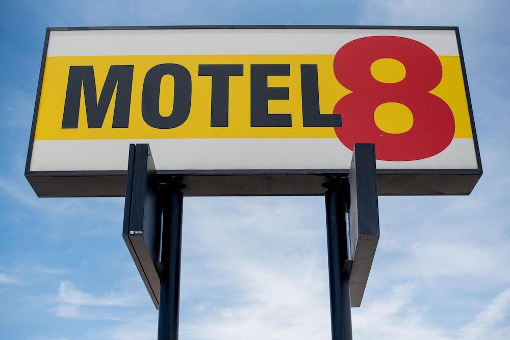 Motel 8 Rock Springs 3/30
