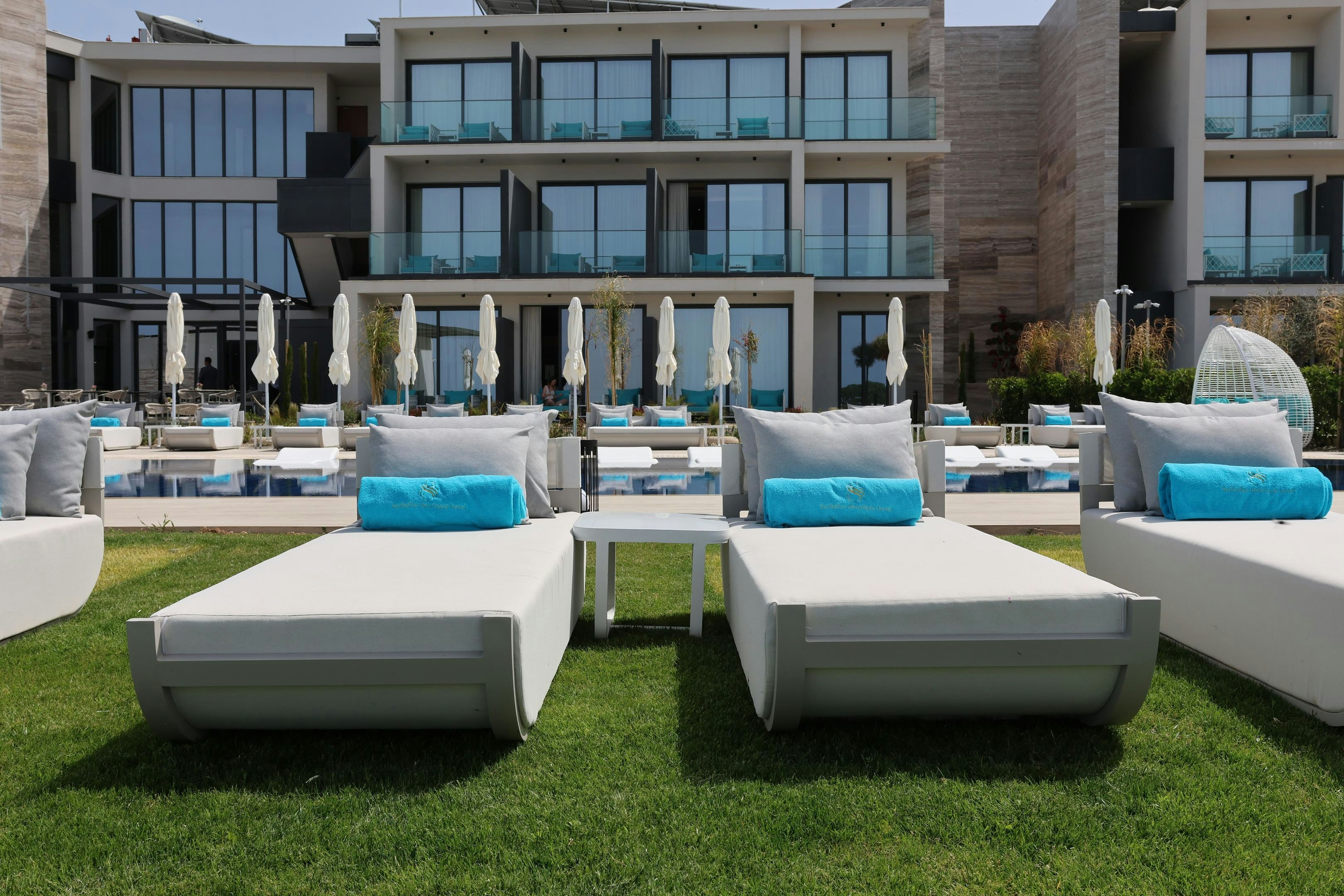 Serbellas Boutique Hotel 38/48