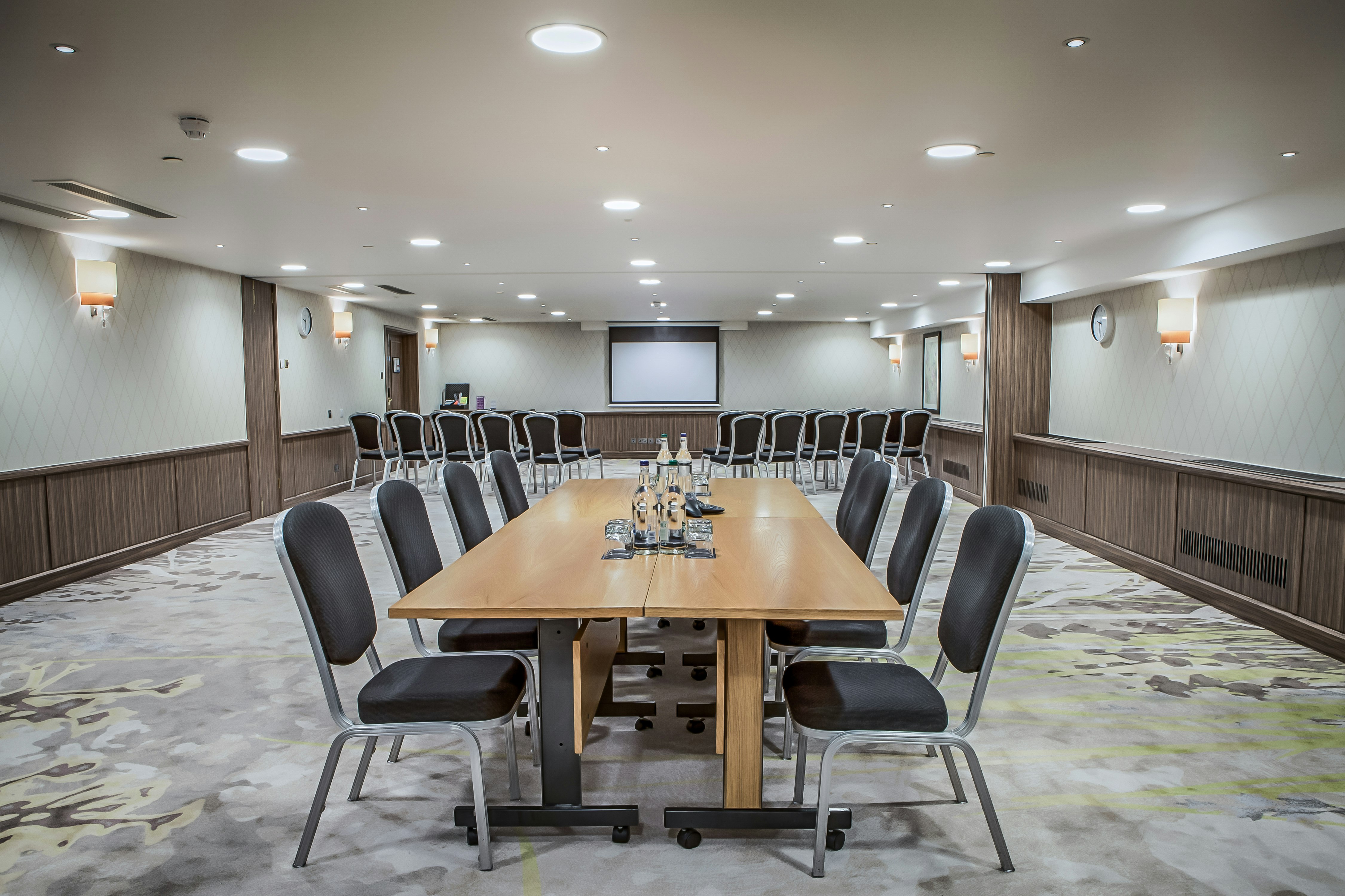 Hilton London Kensington 75/80