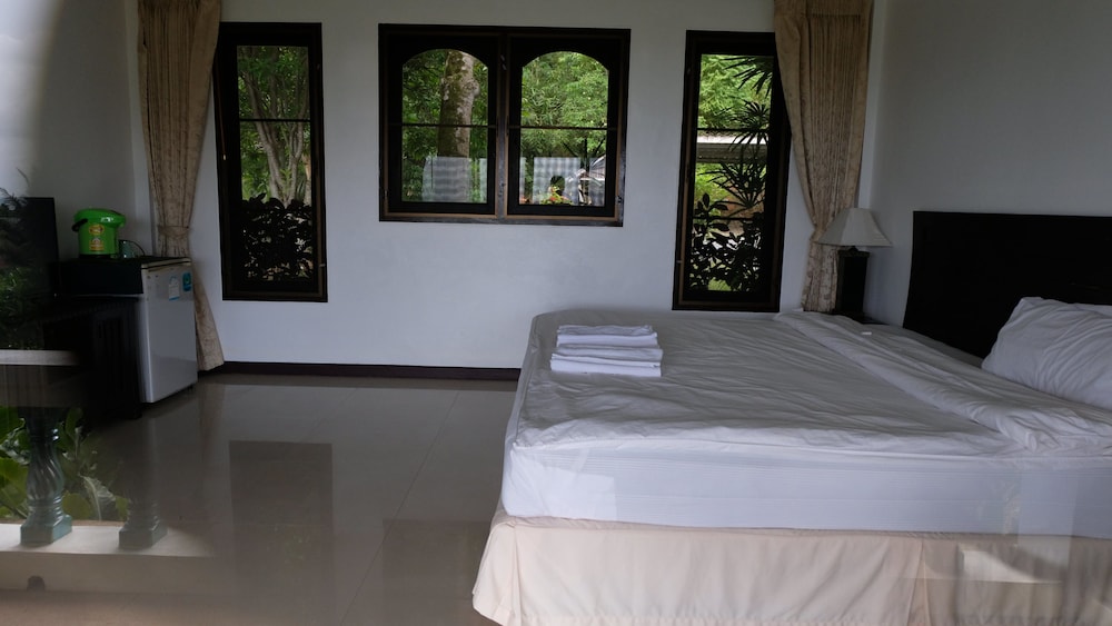 Khaolak Hillside Villa 4/19