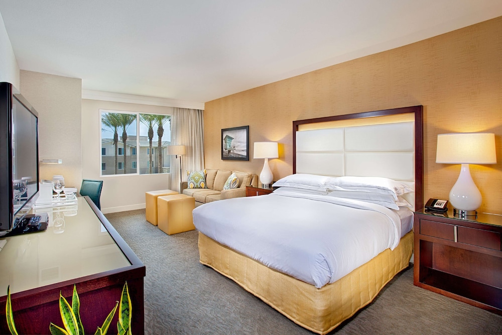 ROOM, KING BED, OCEAN VIEW, SOFA