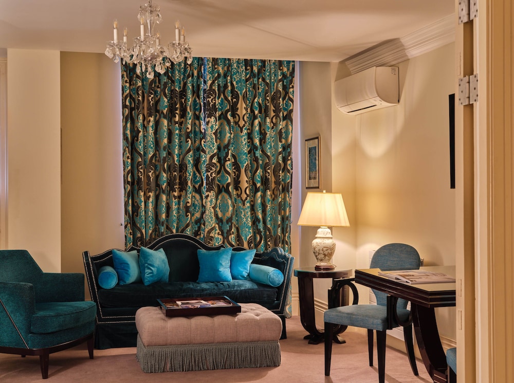The Apartments by The Sloane Club 26/45