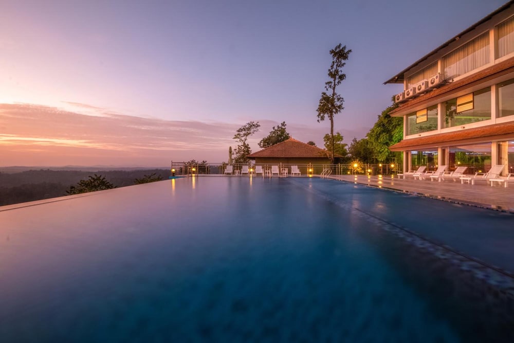 Coorg Cliffs Resort 4/39