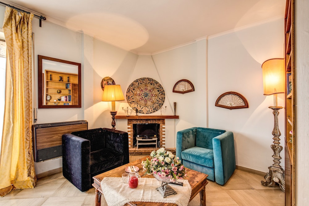 B B Piramide Terrace 36/54