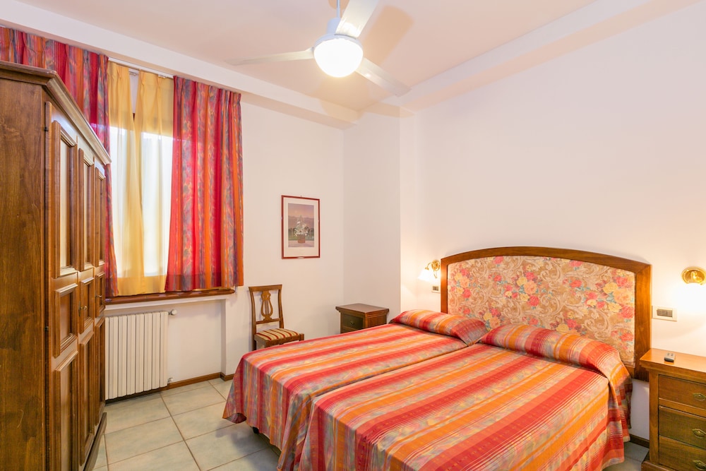 Agrihotel Elisabetta 15/60