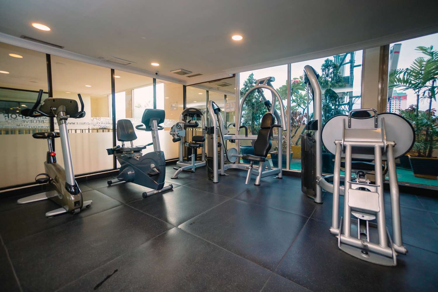 Best Western Mangga Dua Hotel And Residence 15/30