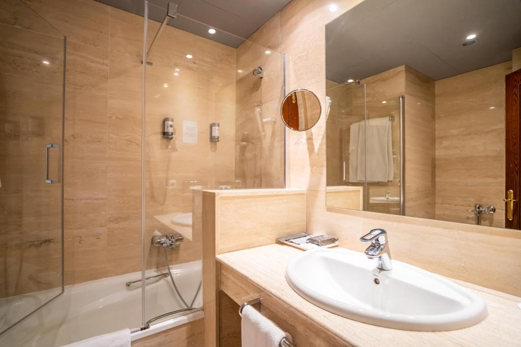 Abba Xalet Suites 74/76