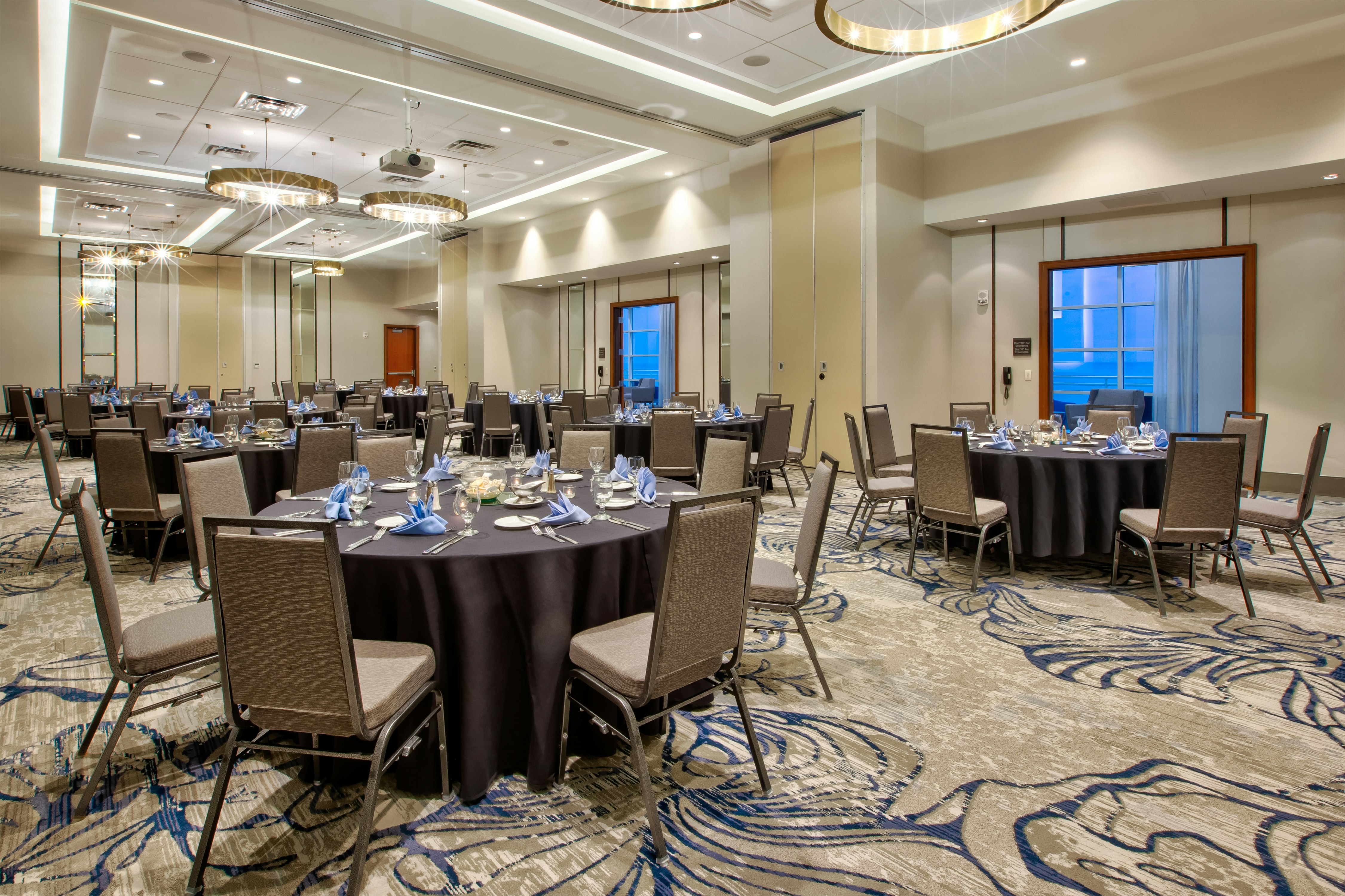 HILTON GARDEN INN VIRGINIA BEACH OCEANFRONT 32/50