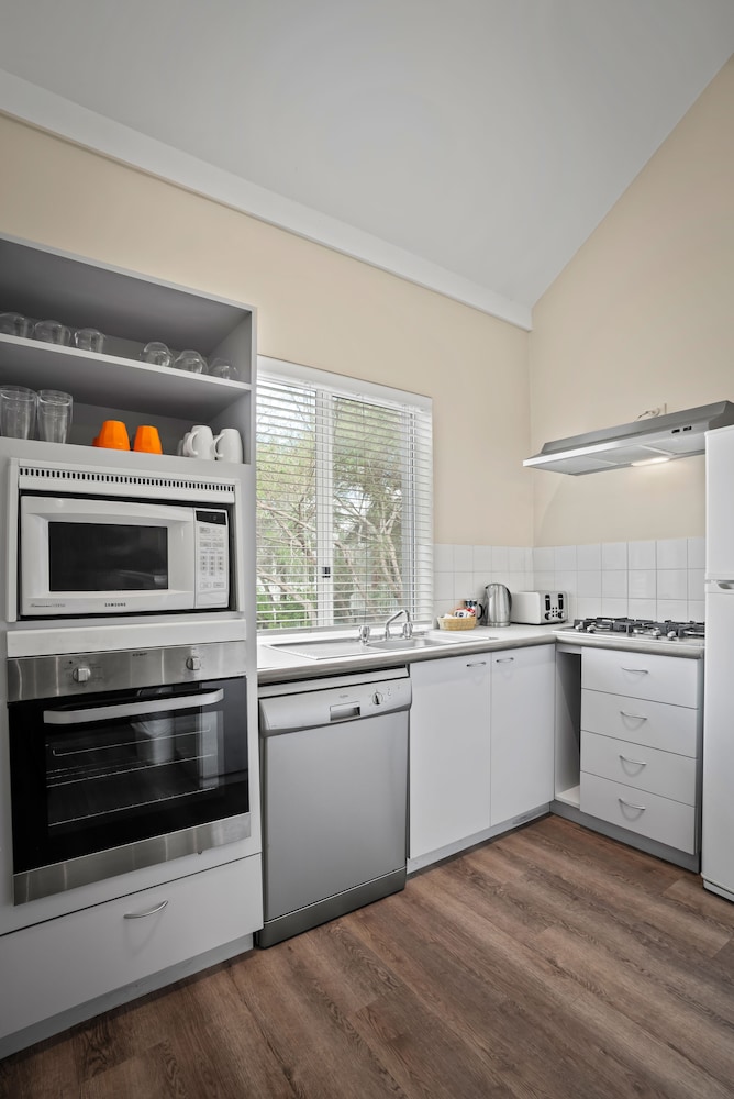 Broadwater Beach Resort Busselton 4/50
