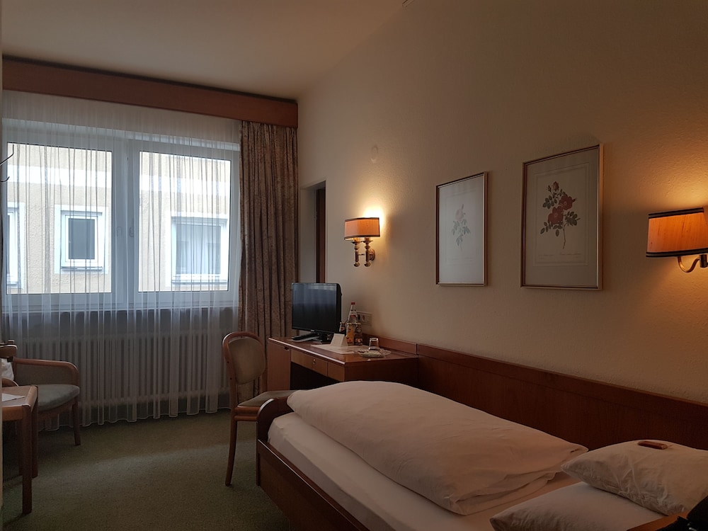 Kurhotel Roswitha 24/72