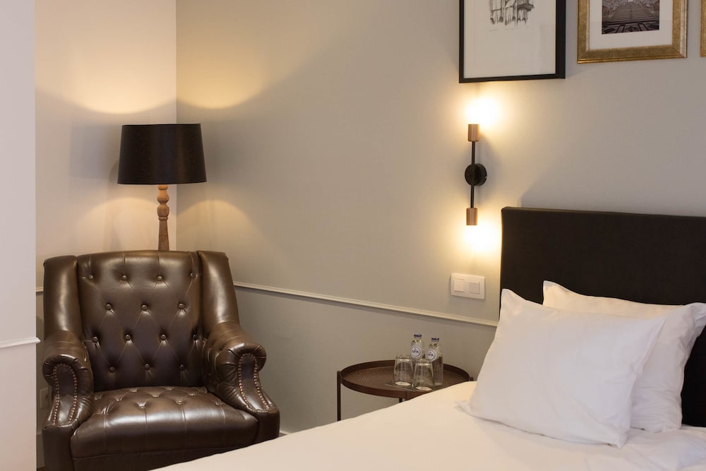 Boutique Hotel Maison Emile 46/67