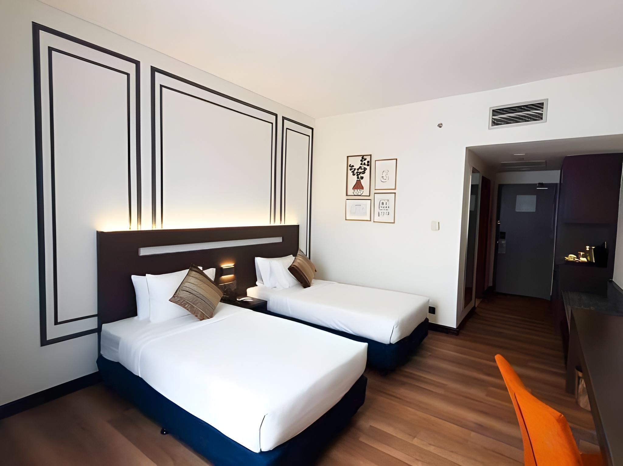 Heritage, Twin Beds