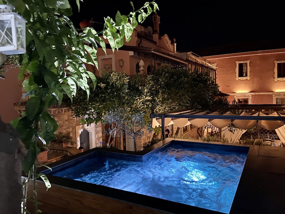 Relais 147 45/49