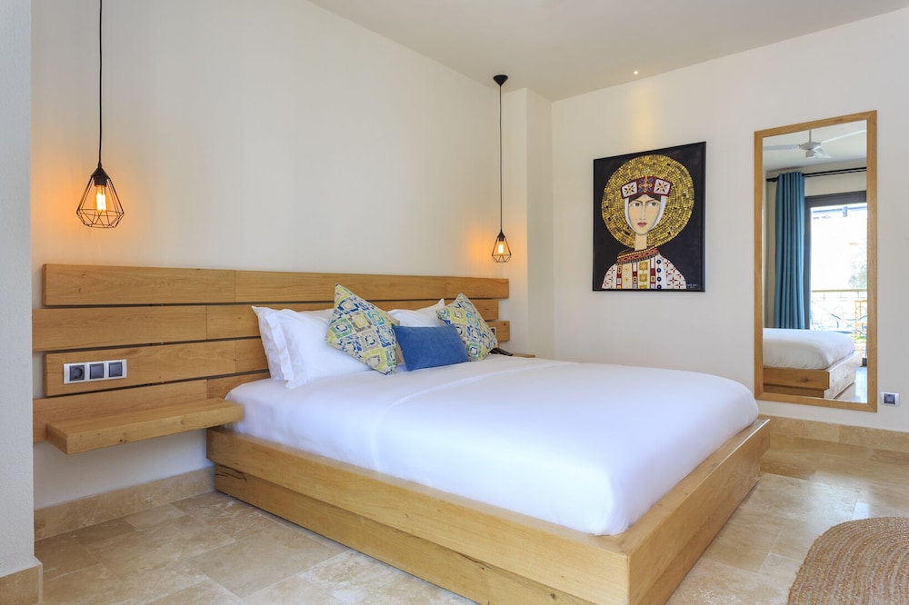 CLASSIC, DOUBLE BED