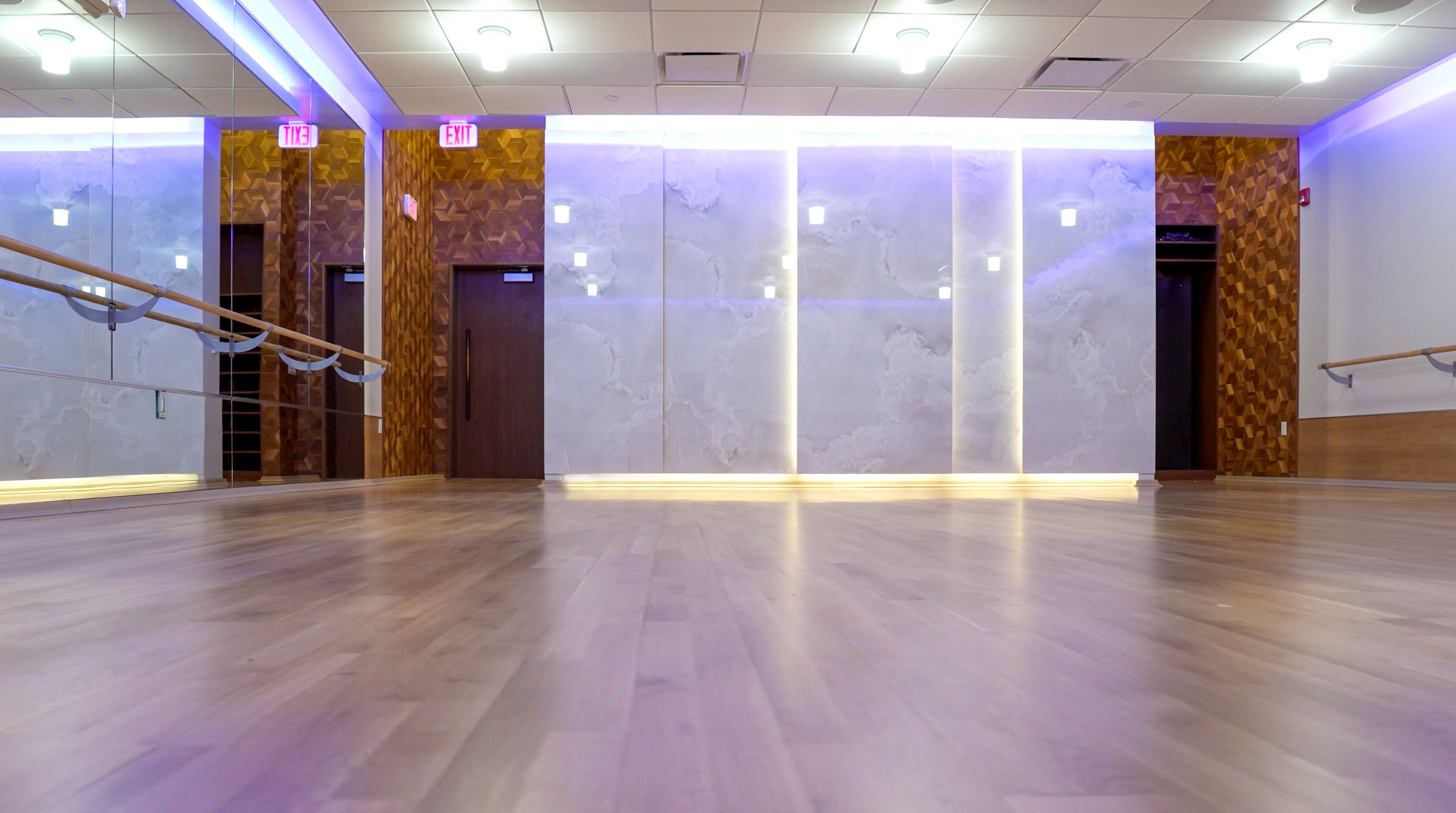 Crowne Plaza Englewood 28/48
