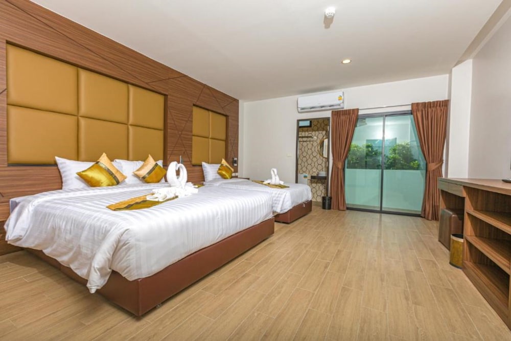 The Bell Airport Phuket Hotel 17/50