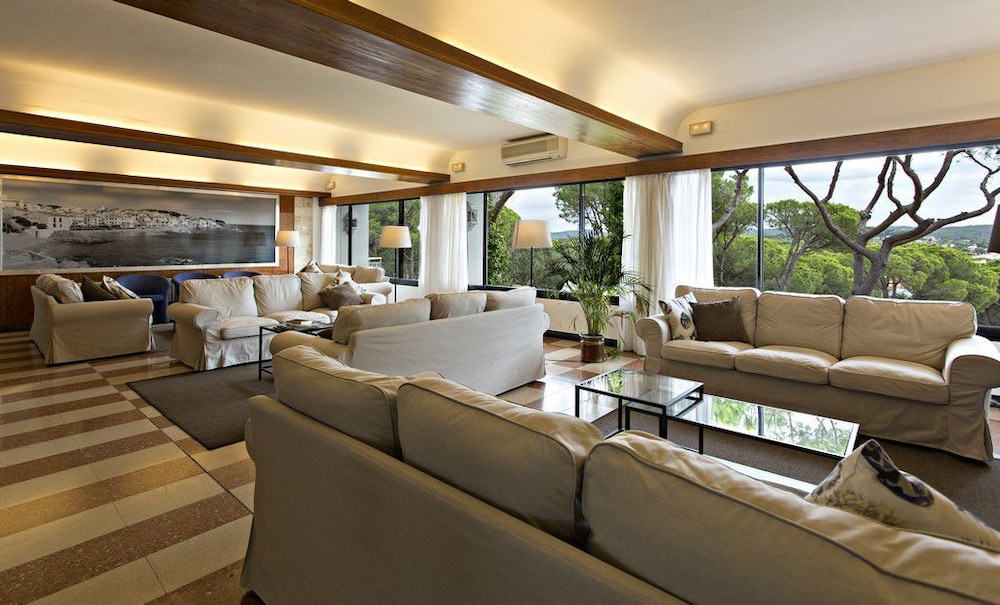Hotel Garbi 27/51