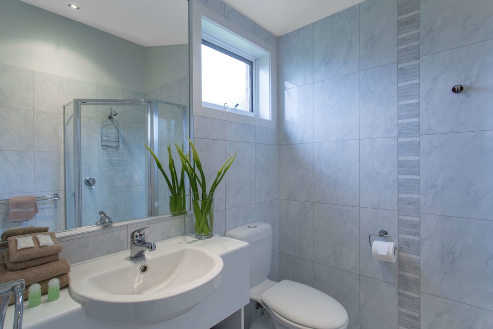 Best Western Colonial Village Motel 13/20